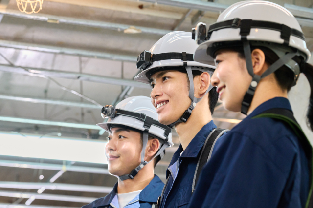 この街の「当たり前」を、あなたの手で支える。地域に根ざした電気工事で、社会貢献とキャリアアップを叶えよう。